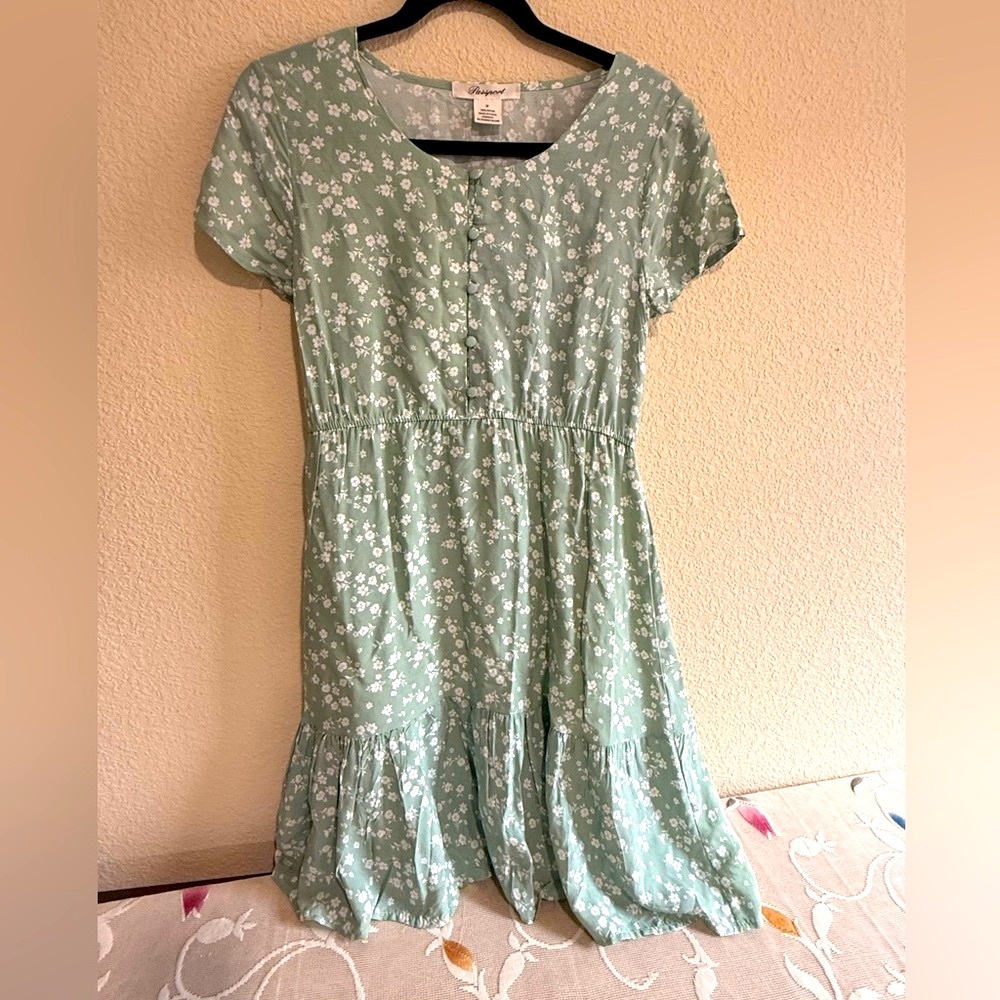 Beautiful Green Floral Midi Dress